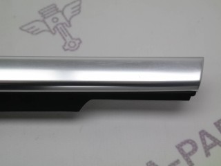 молдинг стекла двери задней, ориг. номер A1667354200, Mercedes-Benz GL-Класс X166 2012-2016