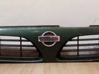 решетка радиатора, Nissan Almera N15 1995-1998