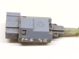 датчик педали тормоза (лягушка), ориг. номер GA2C6649Y, Mazda 626 4 поколение 1991-1997