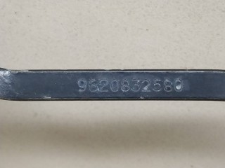 поводок стеклоочистителя левый, ориг. номер 9620832580, Citroen Saxo 1 поколение 1996-1999