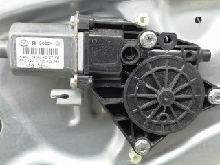 стеклоподъемник электрический, ориг. номер 82460-2R000, 0130822543, 81320-2L020, 82480-2R000, 5602333, Hyundai i30 1 поколение 2007-2010