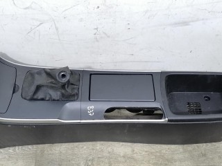 консоль салона, ориг. номер GJ6A64441, CJ6S64421, GJ6F46100D, Mazda 6 1 поколение 2002-2005