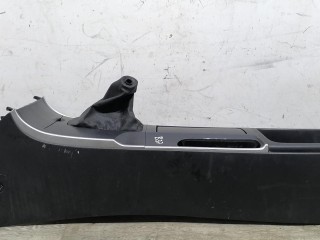 консоль салона, ориг. номер GJ6A64441, CJ6S64421, GJ6F46100D, Mazda 6 1 поколение 2002-2005
