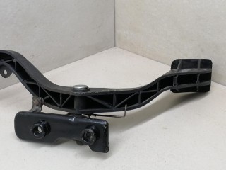 педаль газа, Hyundai Accent 1 поколение 1994-1997