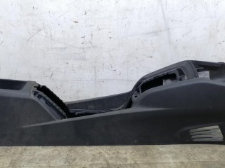 консоль салона, Peugeot 208 1 поколение 2012-2016