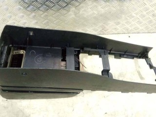 центральный подлокотник, ориг. номер 96950AC770, 68430AC700, Infiniti G35 3 поколение 2002-2007