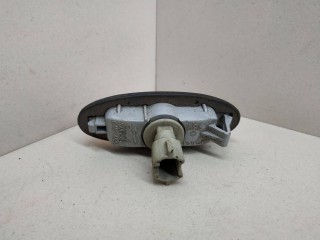 повторитель поворота на крыле, ориг. номер 046-4120, Mazda 626 5 поколение 1997-1999