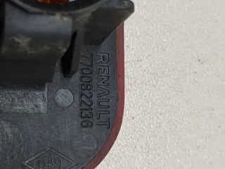 повторитель поворота на крыле правый, ориг. номер 7700822136, Renault Kangoo 1 поколение 1997-2003
