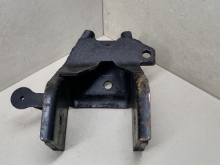 кронштейн двигателя, Mitsubishi Sigma 1 поколение 1990-1996