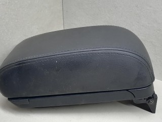 центральный подлокотник, Hyundai Tucson 1 поколение 2004-2010