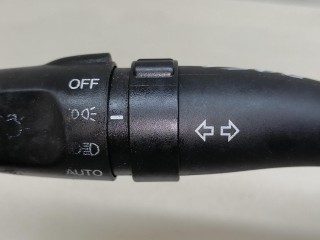 переключатель поворотов, Hyundai Tucson 1 поколение 2004-2010