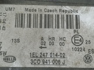 фара правая, ориг. номер 3C0947006J, Volkswagen Passat B6 2005-2010