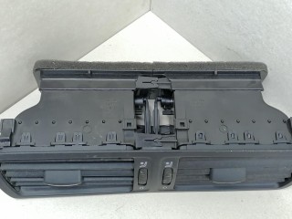 дефлектор обдува салона центральный, ориг. номер 3S1819728F, 3S2819728E, Volkswagen Passat B6 2005-2010