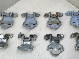 петля двери Mitsubishi Galant 7 поколение 1992-1997