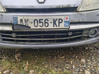Renault Laguna 3 поколение 2007г. 2.0 л., M9R 802 - фото №2