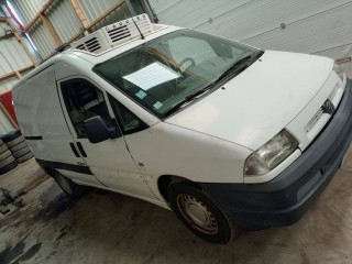 Peugeot Expert 1 поколение 2003г. 2.0 л. - фото №2