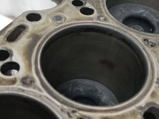 блок цилиндров, Toyota Avensis 2 поколение T250 2003-2006