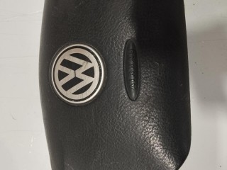 подушка безопасности водителя Volkswagen Passat B5 1996-2001, левый руль, 3B0880201K