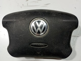подушка безопасности водителя Volkswagen Passat B5 1996-2001, левый руль, 1J0880201E