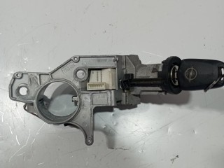 замок зажигания Opel Astra H 2004-2007, 2421430