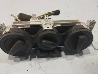 блок управления печки/климат-контроля Volkswagen Golf 4 поколение 1997-2006, 1H0819045