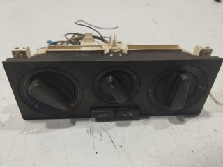 блок управления печки/климат-контроля Volkswagen Golf 4 поколение 1997-2006, 1J0820045F