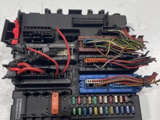 блок предохранителей, ориг. номер 460023260, Opel Vectra C 2002-2005