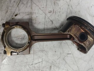 поршень шатун Mazda 3 1 поколение 2003-2006