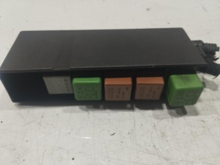 блок реле Opel Vectra B 1995-2000, 90504298