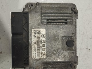 блок управления двигателем Volkswagen Polo 4 поколение 2001-2005, 045906013E