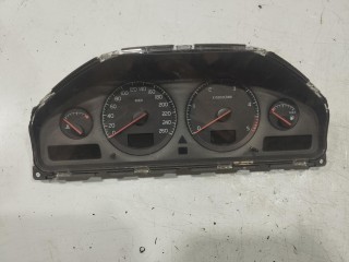 панель приборов (щиток) Volvo V70 2 поколение 2000-2004, левый руль, 8637996