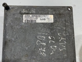 блок управления двигателем Ford Focus 1 поколение [рестайлинг] 2001-2005, 5M5112A650ZB