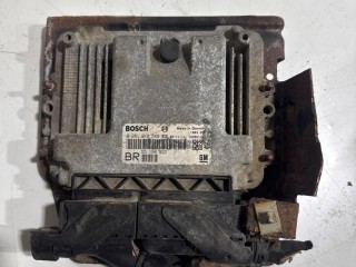 блок управления двигателем Opel Zafira B 2005-2008, 0281012549