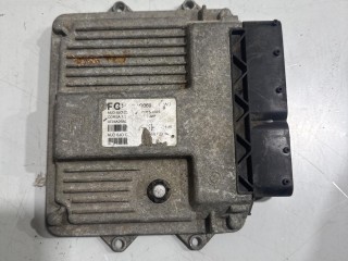 блок управления двигателем Opel Corsa C 2000-2003, 55190069