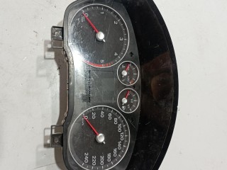 панель приборов (щиток) Ford Focus 2 поколение 2004-2008, левый руль, PPTD40