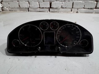 панель приборов (щиток) Audi A6 C5 [рестайлинг] 2001-2005, 4B0919880X