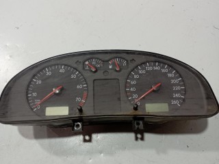 панель приборов (щиток) Volkswagen Passat B5 1996-2001, левый руль, 3B0919861