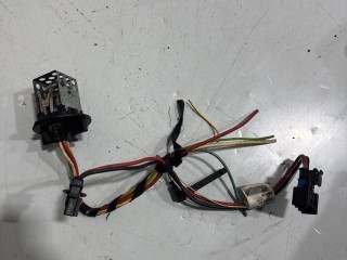 сопротивление печки Peugeot 307 1 поколение 2001-2005