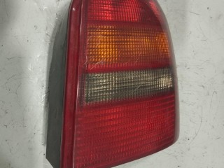 фонарь задний правый Audi A4 B5 1994-1999, 809945096