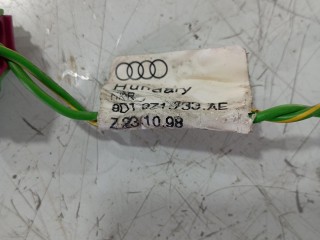 проводка двери Audi A4 B5 1994-1999, 8D1071733