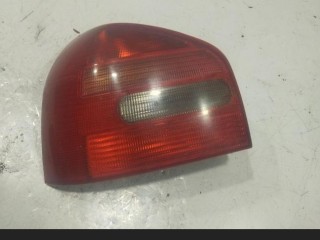 фонарь задний левый Audi A3 8L [рестайлинг] 2000-2003, 8L0945095A