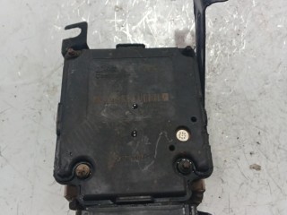 блок ABS Ford Focus 1 поколение [рестайлинг] 2001-2005, 5WK8458