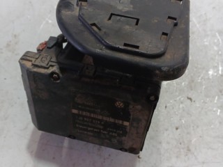 блок ABS Volkswagen Golf 4 поколение 1997-2006, 1J0907379P