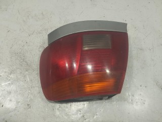 фонарь задний правый Audi A4 B5 1994-1999, 8D0945096