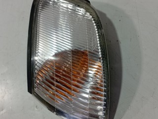 указатель поворота правый Audi 80 B4 1991-1996, 8A0953050A