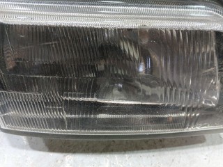 фара правая Audi A4 B5 1994-1999, 8D0941004E