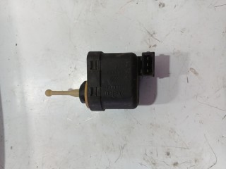 корректор фар Audi A4 B5 1994-1999, 8D0941030B