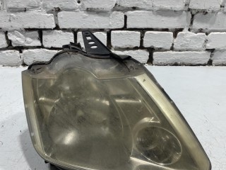фара правая Renault Modus 1 поколение 2004-2007, 8200301831