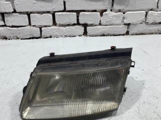 фара левая Volkswagen Passat B5 1996-2001, 14742500