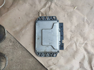 блок управления двигателем, ориг. номер 8200298457, Renault Megane 2 поколение 2002-2006